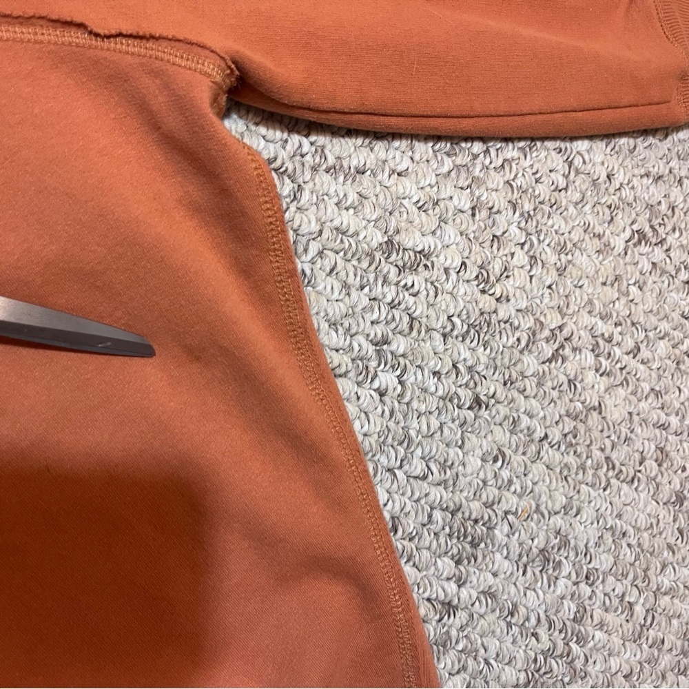 Disney Parks Grizzly Peak River Rafting Co Orange 1/4 Zip Hoodie Pullover Large - Picture 11 of 11